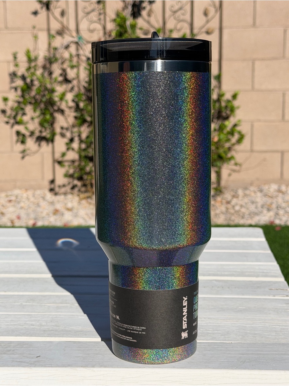 Midnight Glitz 40oz Protour Quencher - Picture 3 of 9